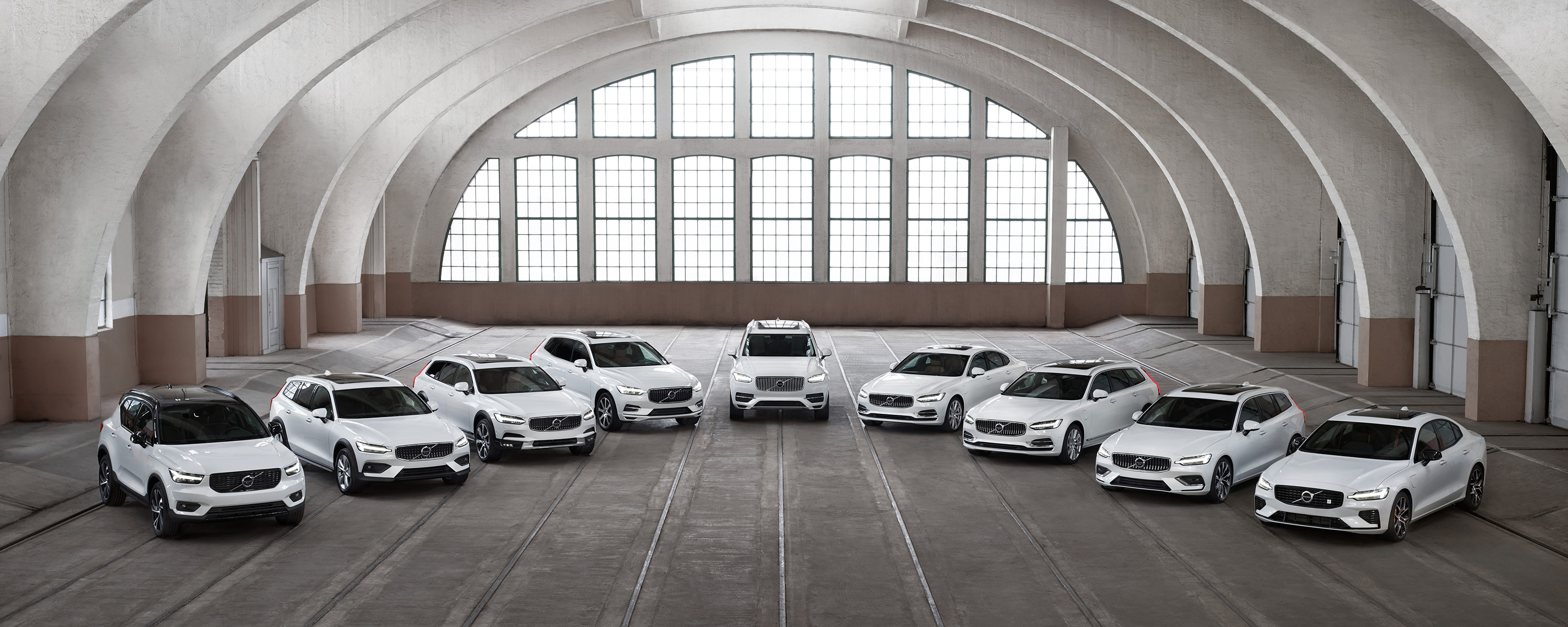 Sterckx - De Smet Bewonder alle Volvo modellen in onze virtuele showroom